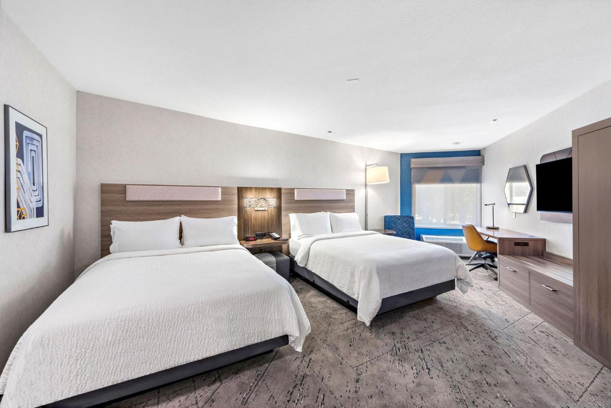 Hotel Express Near Sdsu By Ihg