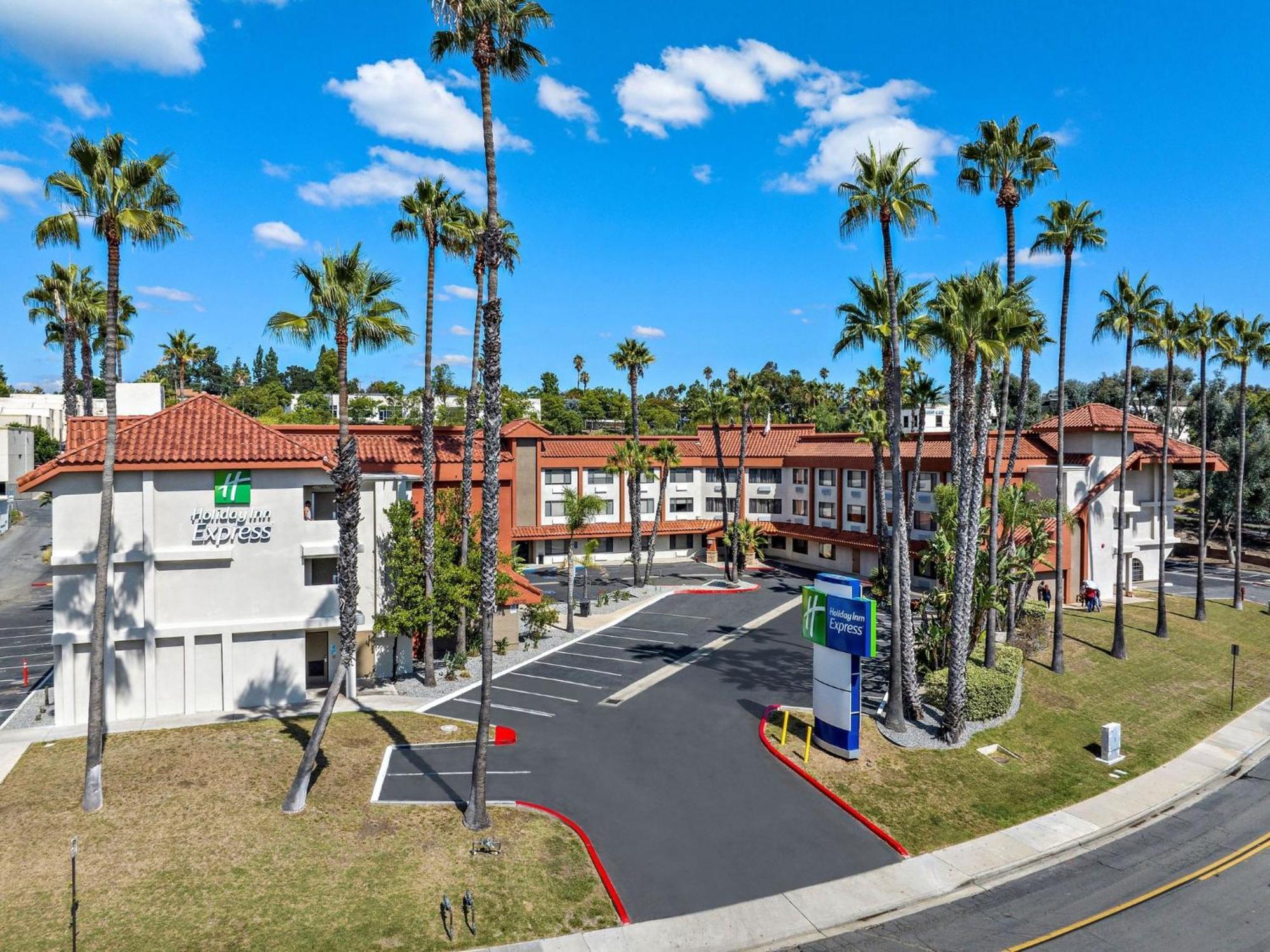 Express Near Sdsu By Ihg 3*